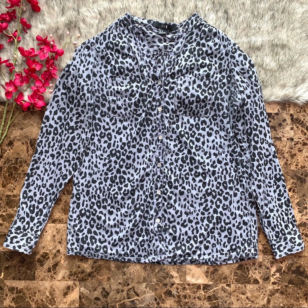 Forever 21 | Leopard Print Long Sleeve Button-Down